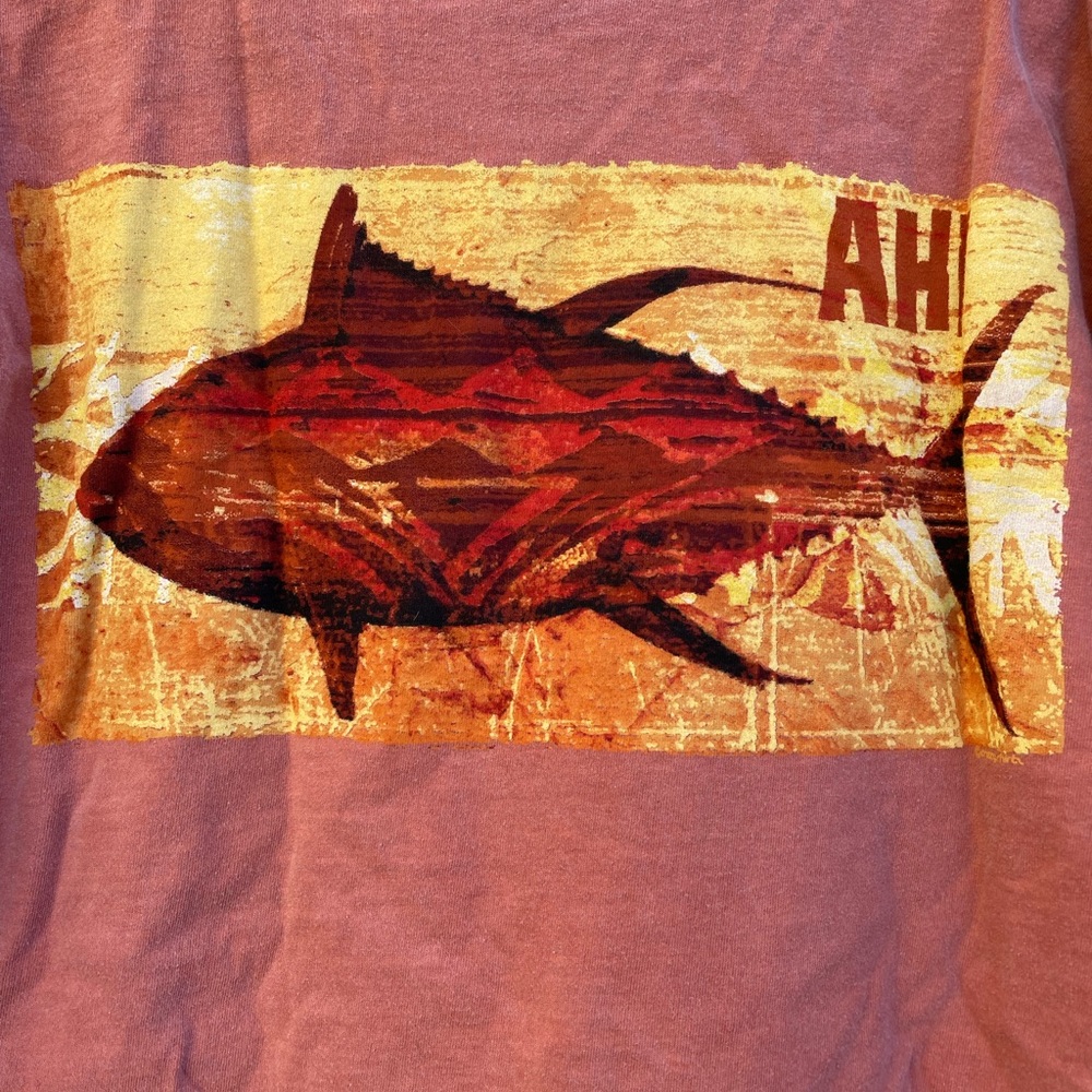 Crazy Shirts Ahi Hawai’i Chile Dyed Graphic Short Sleeve Tuna Tee Unisex Large - Picture 7 of 8